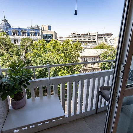Romana Vibe Elegance In The Heart Of The City บูคาเรสต์ ภายนอก รูปภาพ